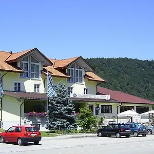 Zur Post Erlau
