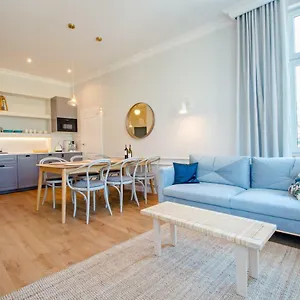  Apartament Grand - Lighthouse 200 Meters From The Polska